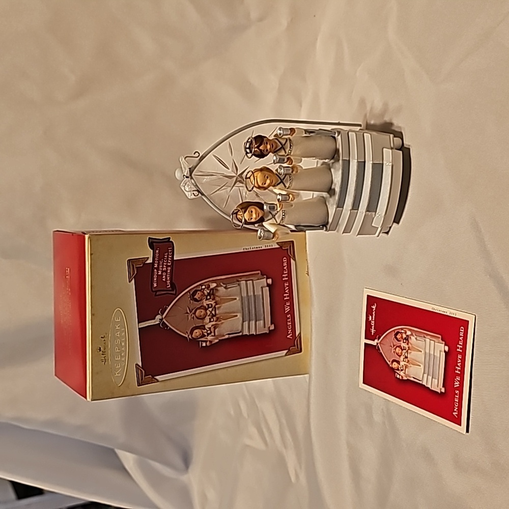 Hallmark Keepsake Angels We Have Heard